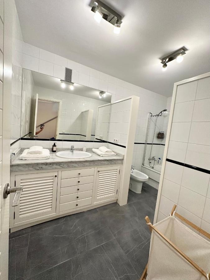 Hébergement de vacances Casa Con Terraza Y Piscina En Pasito Blanco, Cerca De Maspalomas *